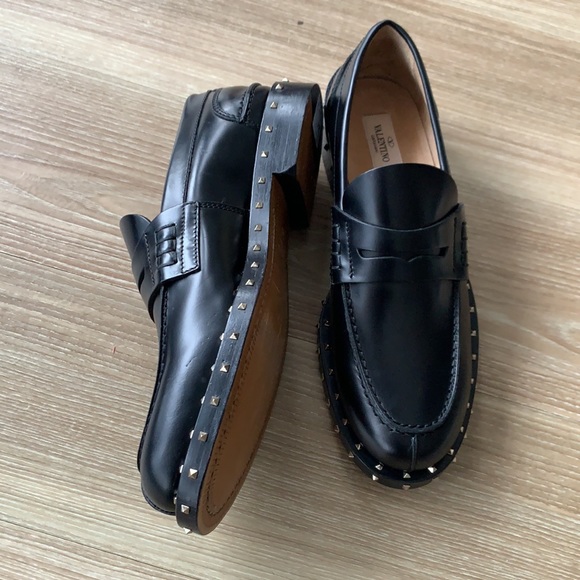 Valentino Garavani metal studded made in Italy size 8(41) slip on black moccasin main image 6